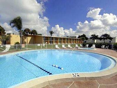 Motel Howard Johnson Winter Haven