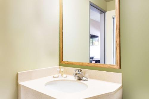 Motel Howard Johnson Athens