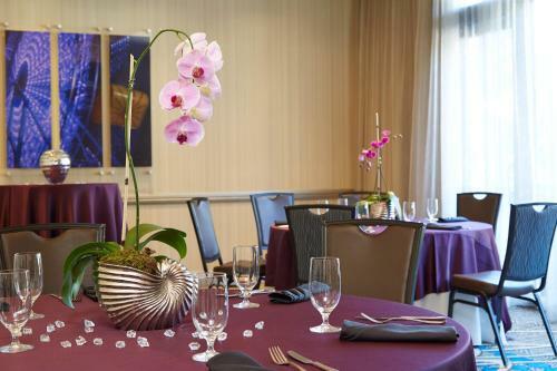 Renaissance Atlanta Midtown Hotel
