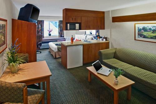 Hotel Microtel Inn & Suites By Wyndham Brunswick