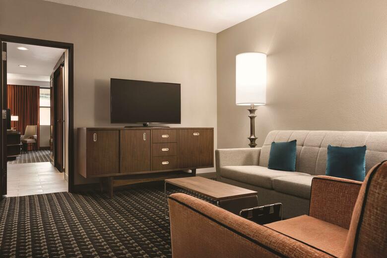 Doubletree By Hilton Hotel Atlanta Downtown
