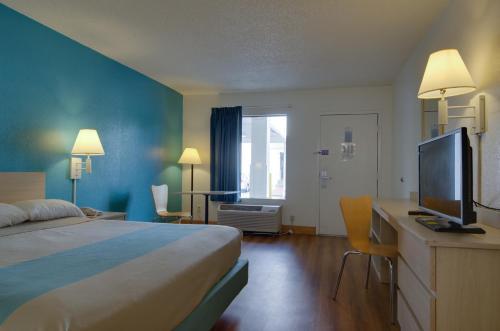Motel 6 - Atlanta - Chamblee Tucker