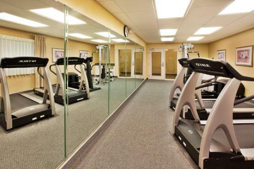 Holiday Inn Express Hotel & Suites Mcdonough