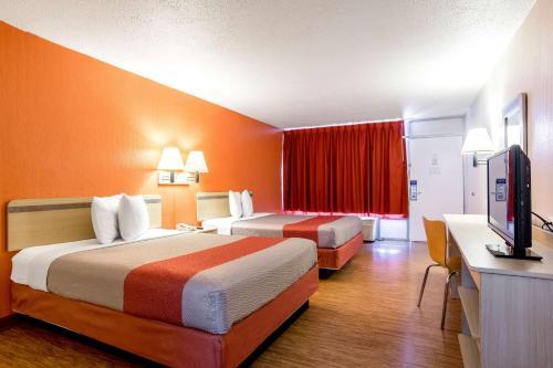 Motel 6 Atlanta Northwest - Marietta
