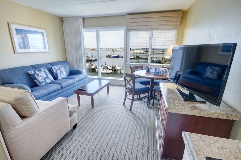 Hotel Wyndham Inn On Long Wharf
