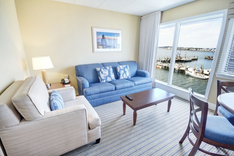 Hotel Wyndham Inn On Long Wharf
