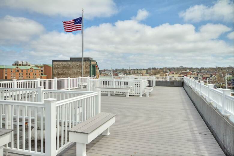 Hotel Wyndham Inn On Long Wharf