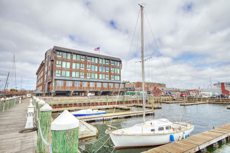 Hotel Wyndham Inn On Long Wharf