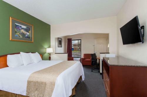 Hotel Palm Tree Inn Extended Stay