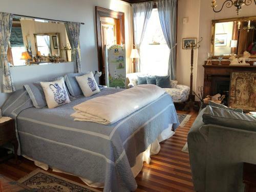 Bed & Breakfast Sanford-covell Villa Marina