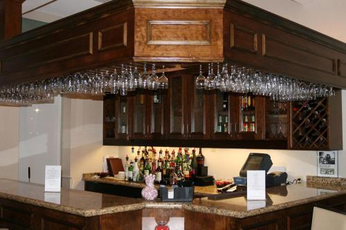 Motel Baymont Inn And Suites - Valdosta