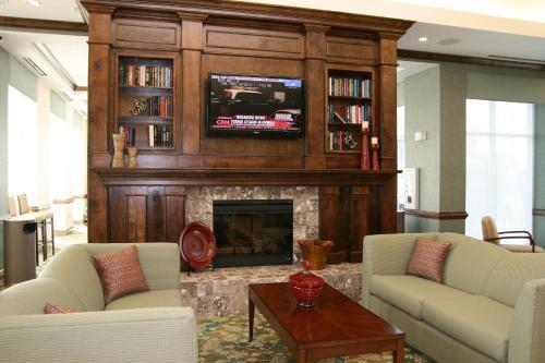 Motel Baymont Inn And Suites - Valdosta