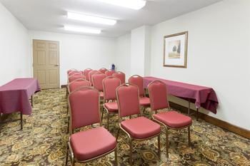 Hotel Comfort Suites Northlake Tucker