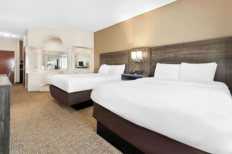 Hotel Comfort Suites Warner Robins