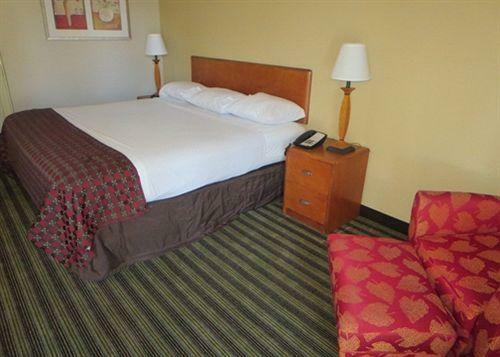 Hotel Quality Inn At The Mall - Valdosta