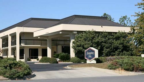Hotel Quality Inn At The Mall - Valdosta