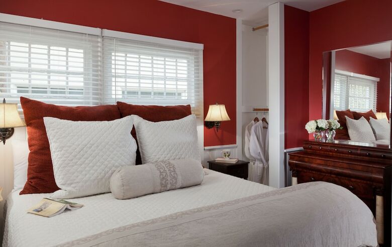 Bed & Breakfast Azalea Inn And Villas