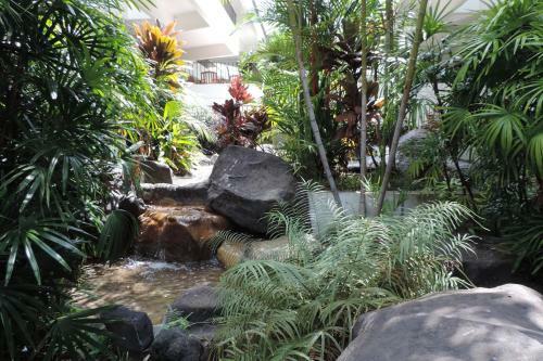 Apartamento Royal Sea Cliff Condo