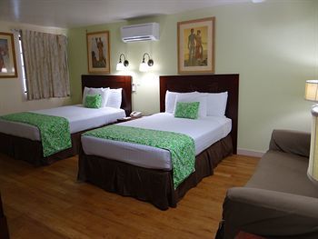 Hotel Waikiki Sand Villa