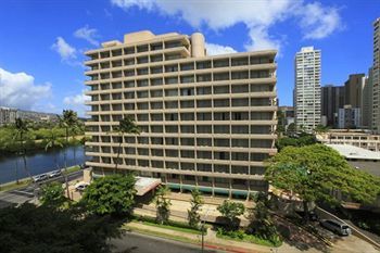 Hotel Waikiki Sand Villa