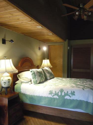 Maui What A Wonderful World Bed & Breakfast