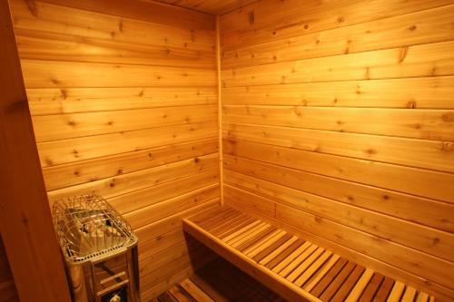 Hotel Destinations Inn Theme Rooms