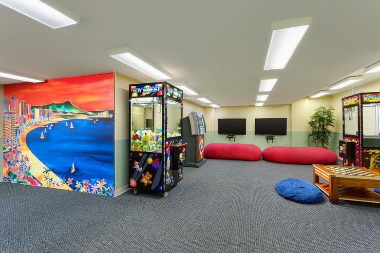 Ambassador Hotel Waikiki