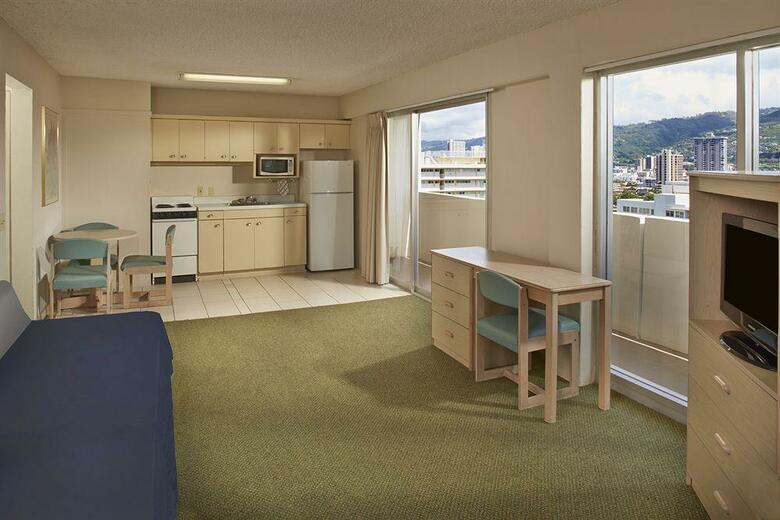 Ambassador Hotel Waikiki