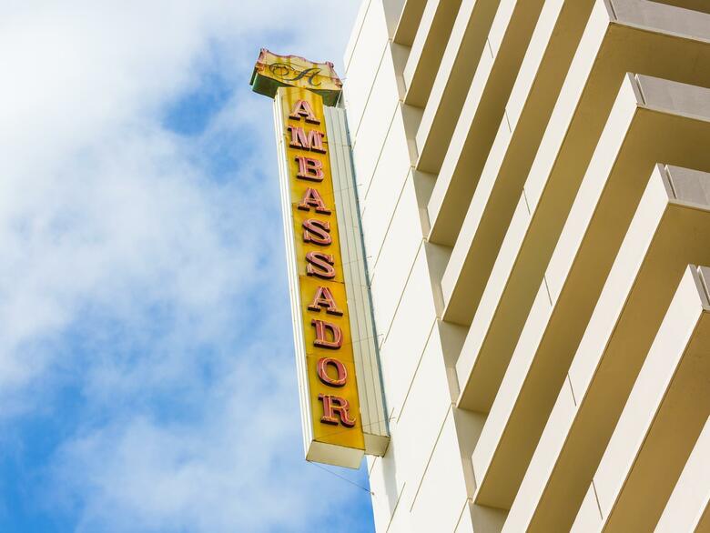 Ambassador Hotel Waikiki