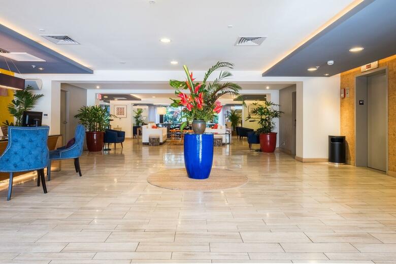 Vive Hotel Waikiki