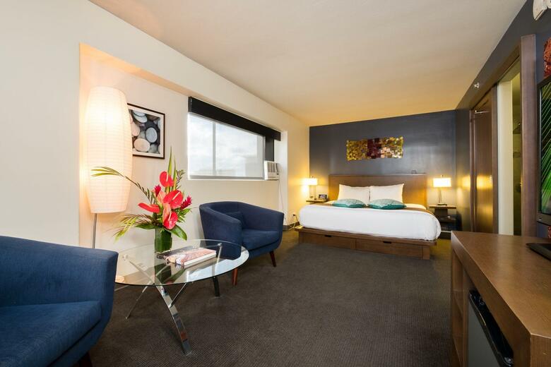 Vive Hotel Waikiki