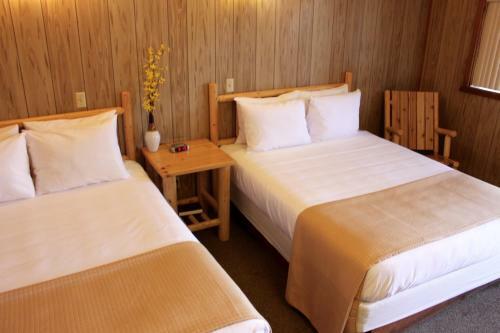 Posada Rustic Inn