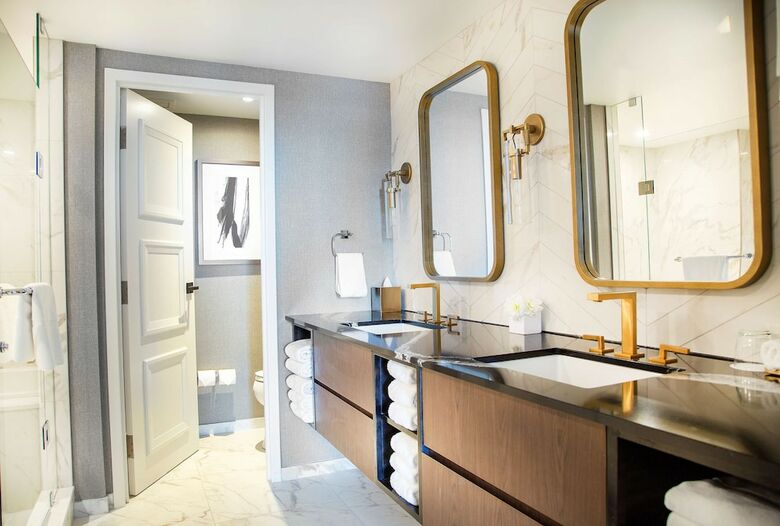 Hotel Intercontinental Toronto Yorkville