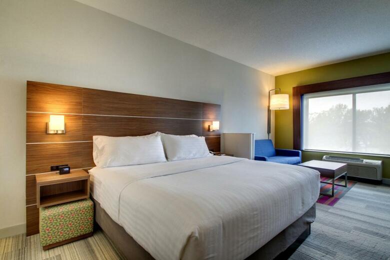 Hotel Holiday Inn Express & Suites Aurora - Naperville