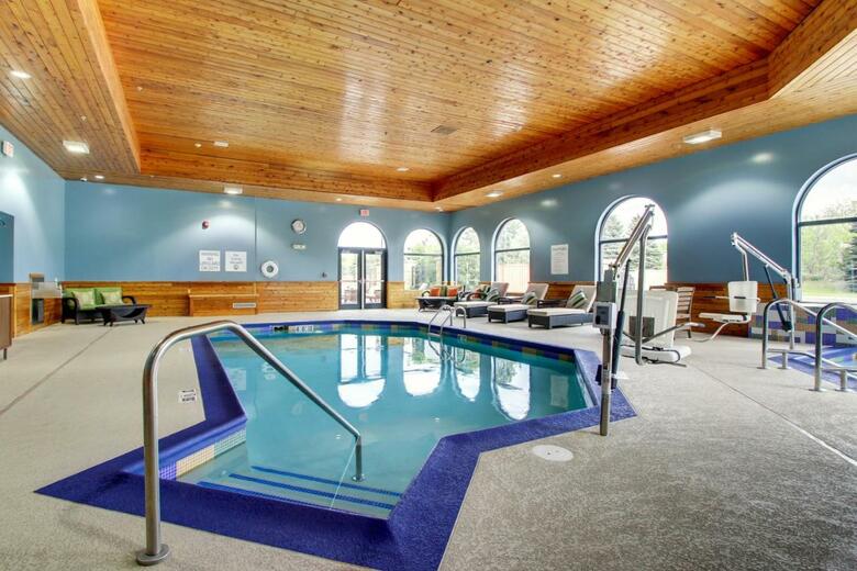Hotel Holiday Inn Express & Suites Aurora - Naperville