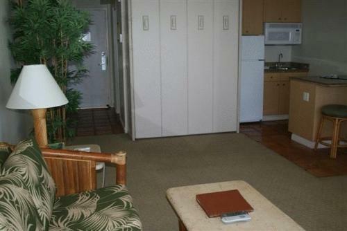 Hotel Kahana Beach Vacation Club