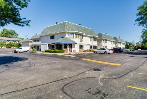 Motel 6 Chicago O'hare - Schiller Park