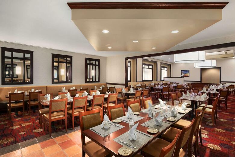 Hotel Embassy Suites Chicago - O'hare Rosemont