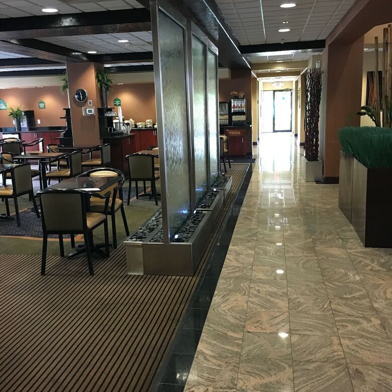 Hotel Wingate By Wyndham Tinley Park