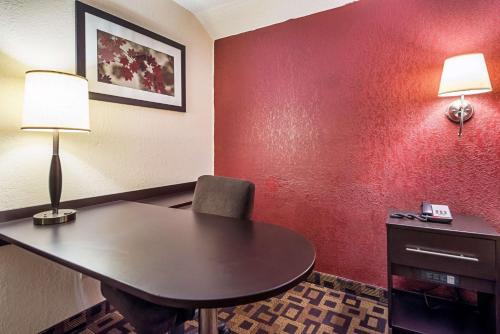 Motel Red Roof Inn - Anderson