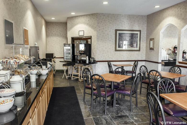 Hotel Comfort Suites Brownsburg