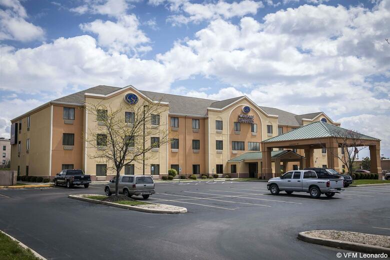 Hotel Comfort Suites Brownsburg