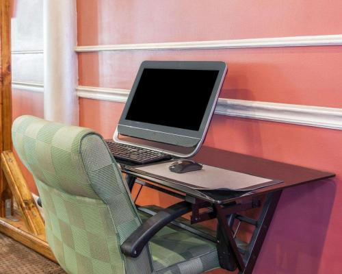 Hotel Econo Lodge Evansville