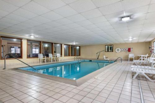 Hotel Quality Inn & Suites Lebanon I-65