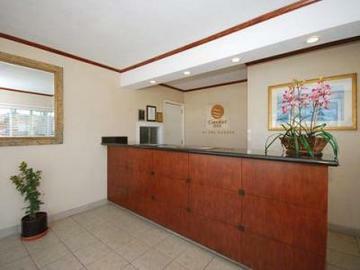 Hotel Comfort Inn At The Harbor