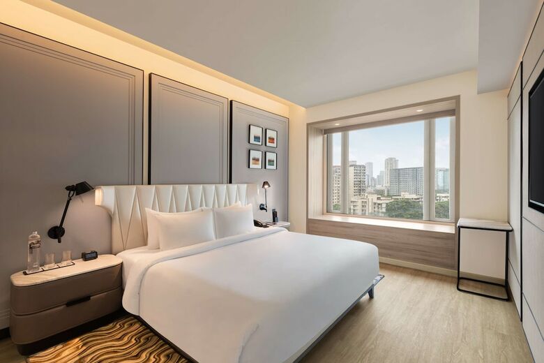 Hotel Grand Sarovar Premiere