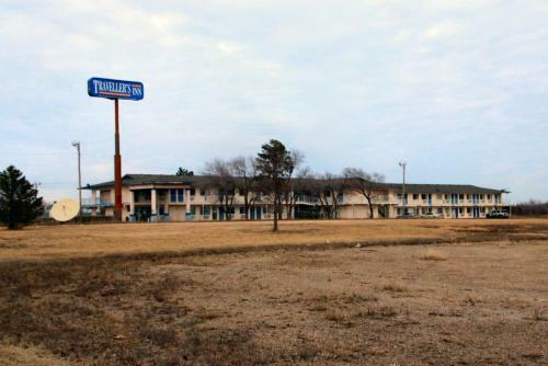 Motel Travelers Inn Topeka