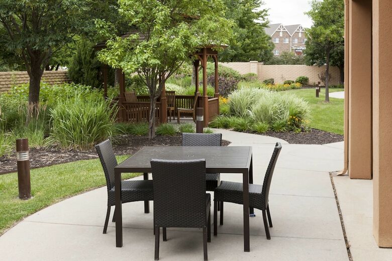 Hotel Courtyard By Marriott Wichita East