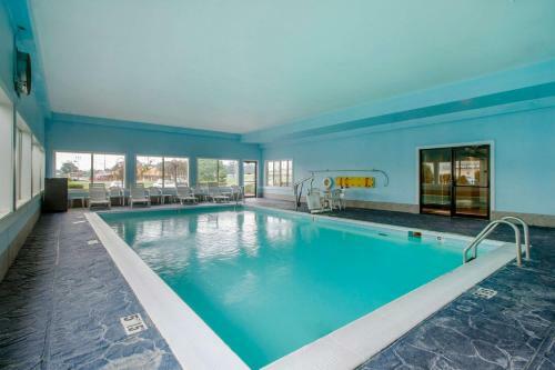 Hotel Comfort Suites Danville