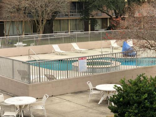Motel Super 8 By Wyndham Baton Rouge/i-10